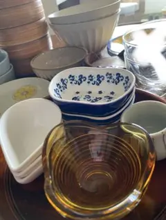 多様な食器セット