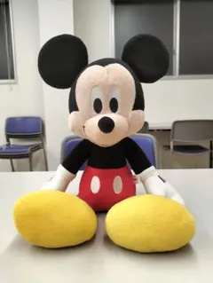 Disney大きなミッキーマウス ぬいぐるみのサムネイル