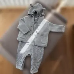 GAPbaby 2点　フード付きニットパーカー&グレー長袖ロンパース男女兼用