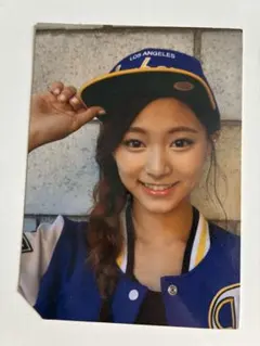 Item thumbnail for item 1d9682aa-589d-45dd-bf67-188dc8a87e3a