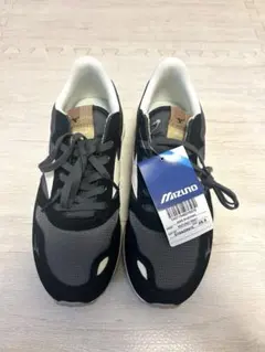 【新品未使用】名古屋グランパス2025 MIZUNO RB87 スニーカー 新品未使用】名古屋グランパス2025 MIZUNO RB87 スニーカー - メルカリ