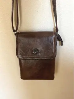 ブラウン ショルダーバッグ size縦19cm、横13cm