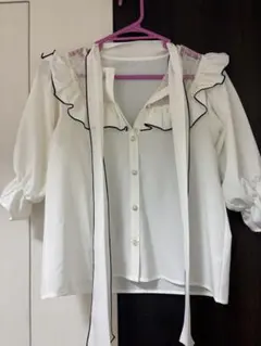 GRLブラウスフリルリボン付きホワイトシャツ