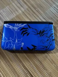 ポケモンXYデザイン　ニンテンドー3DS LL 青　カセット付き