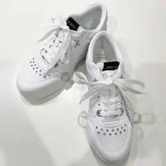 Item thumbnail for item 17388a56-3d30-4b6e-a8f3-e480b4094fdb