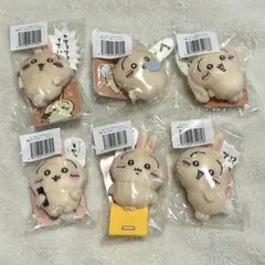 ちいかわ　うさぎだらけくじ　E賞　ぬいぐるみバッジ　コンプリートのサムネイル