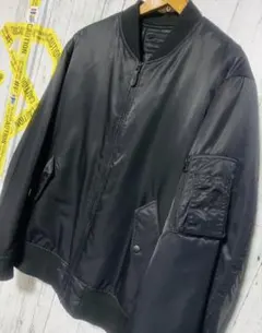 名作 UNIQLO MA-1 ボンバーフライトジャケット ブラック XLサイズ