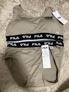 新品　FILA スポーツブラ&ショーツセット ハーフトップ　ブラジャー　下着　M