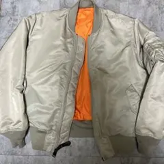 【極美品】ALPHA INDUSTRIES MA-1 シルバー ボンバー　Lのサムネイル