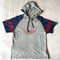 adidas アディダス　フード付き　プルオーバー　Tシャツ　古着　レアデザイン