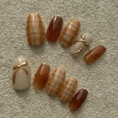 ネイルチップ　リボンチェックネイル