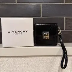 givenchy ポーチ
