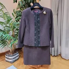 ユキトリイ　YUKI TORII　フォーマルスーツ　セットアップ　花柄 2025年最新】YUKI TORII INTERNATIONAL スーツ・フォーマルの