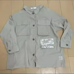 シャツ　グレージュ ダブルポケット　バックスリットシアーのサムネイル