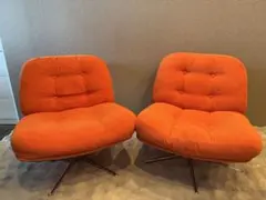 IKEA DYVLINGE ディヴリンゲ　人気のオレンジ　2脚セット！のサムネイル