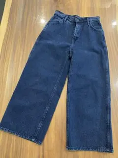 Item thumbnail for item aa25e781-638b-489b-bf71-cf1911da1de6