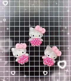 【大】ネイルパーツ　デコパーツ　ハローキティ　キティちゃん　キャラクター　全身