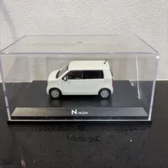 Honda N-WGN パールホワイトミニカー ディスプレイケース付き