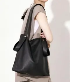 美品◆BEAURE ヴュレ カウレザー 2WAY トートバッグ ブラックのサムネイル