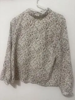 ブラウス　長袖　花柄　グラシア　Mサイズ