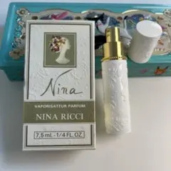 NINA RICCI Nina 香水 7.5mlのサムネイル