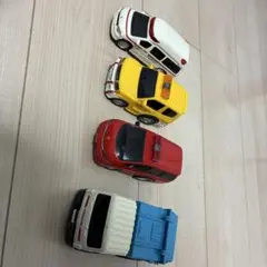 ミニカー 4台セット 救急車 パトカー 消防車