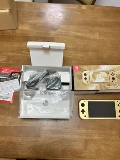 Switch Lite ハイラルエディション
