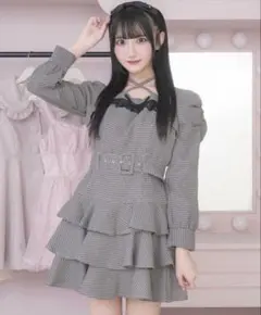 pium ピウム ティアードフリルミニワンピース - メルカリ