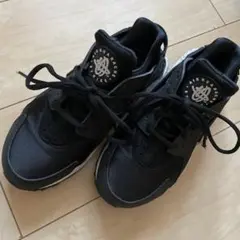 エアハラチ スニーカー