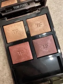 TOM FORD トムフォードアイ カラー クォード04 HONEYMOON
