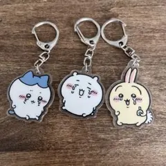 ちいかわ　キーホルダー　アクリル