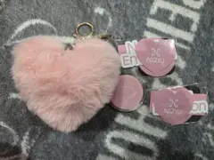 NiziU Threads コラボ ハート キーホルダー+シール 3点