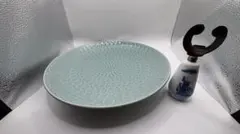 有田焼 青磁 大皿 菊彫り 和食器 盛り皿 美品＋陶器栓抜き付