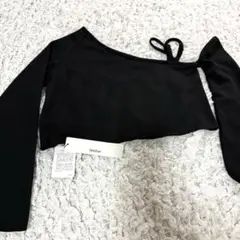 Heather⭐︎レディース 黒トップスのサムネイル
