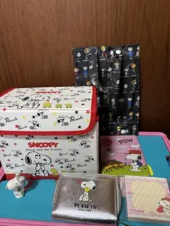 スヌーピー 収納ボックスと文房具セット　プレゼント付き