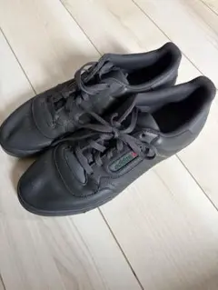 adidas CALABASAS スニーカー ブラックのサムネイル