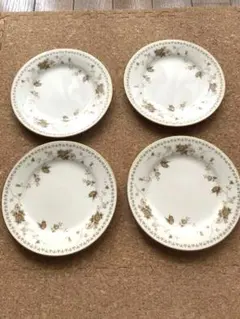 【お値下げ】Noritake 花柄 皿 4枚セット