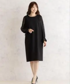 新品 ローズティアラ 50 希少サイズ パール襟上品ワンピース 大きい