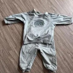 グレー レインボー刺繍 セットアップ