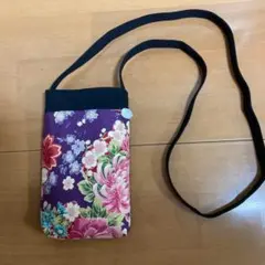 ハンドメイド　スマホショルダー　サコッシュ
