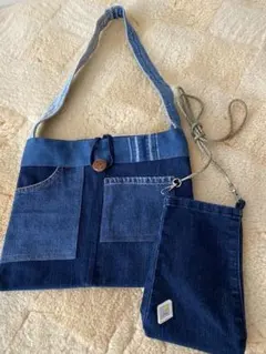 デニムブルー ポケット付きショルダーバッグ