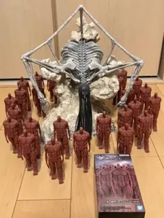 進撃の巨人一番くじ MEGAIMPACT 終尾の巨人