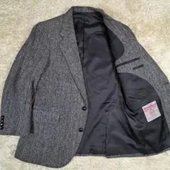 ハリスツイード　ヘリンボーン　テーラードジャケット　グレー　クルミ　ボタン