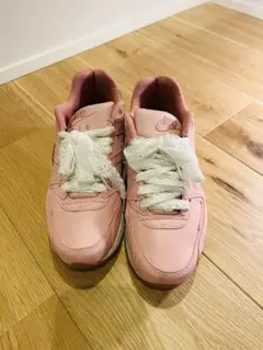 NIKE☆エアマックス スニーカー エアクッション付き 型押し ガーリーレース紐