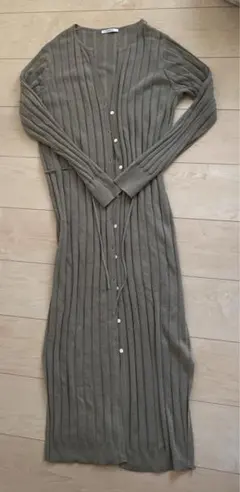 ロングカーディガン　ベイフロー