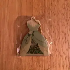 ティアナ キラキラ ドレスキーチェーン カプセルトイ ガチャ プリンセス