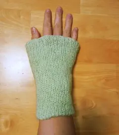 淡い緑色 ハンドメイド ハンドウォーマー