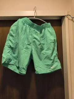 Nike 水陸両用ショーツ