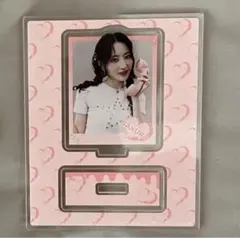 LESSERAFIM カフェ サクラ アクスタ