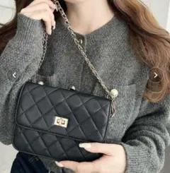 フェイクレザーキルティング チェーンショルダーバッグ